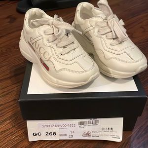 GUCCI SNEAKERS. Toddler size 8C.